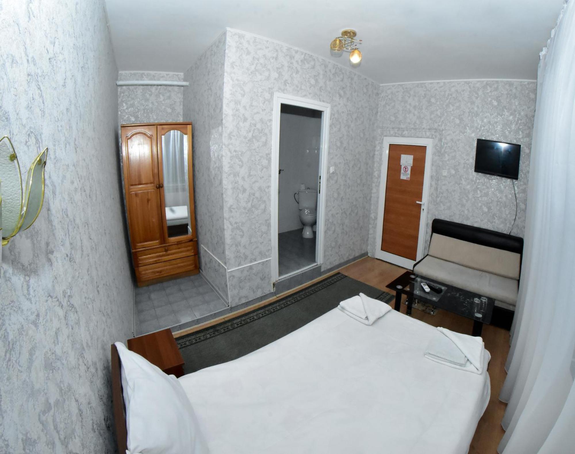 Hotel Rade 1 Vratsa Esterno foto