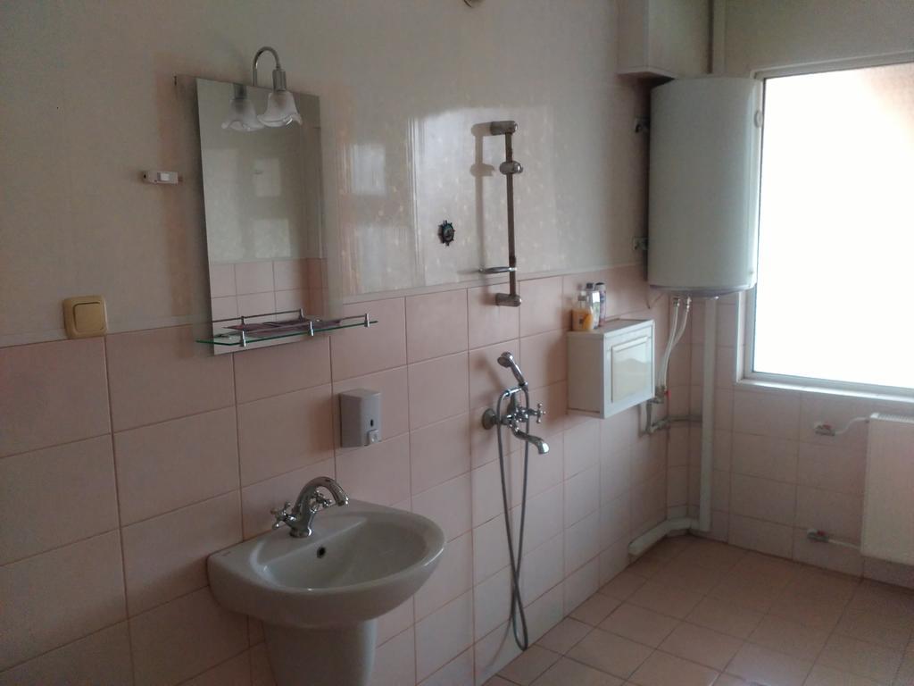 Hotel Rade 1 Vratsa Esterno foto